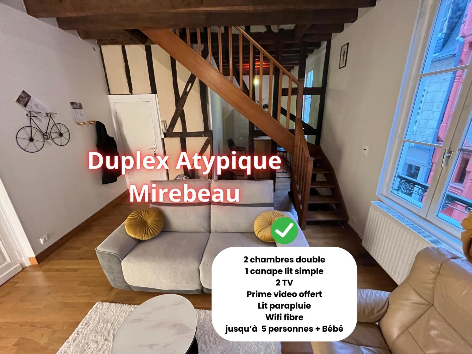 L'Atypique Mirebeau - T3 Duplex - Centre Historique Apartamento Bourges Exterior foto